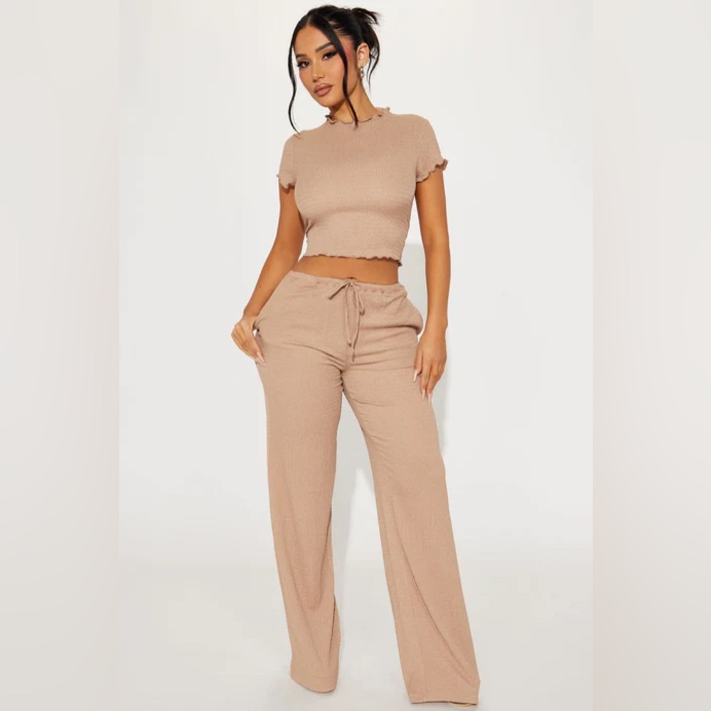 Fashion Nova Two Piece Pant Set - NEW